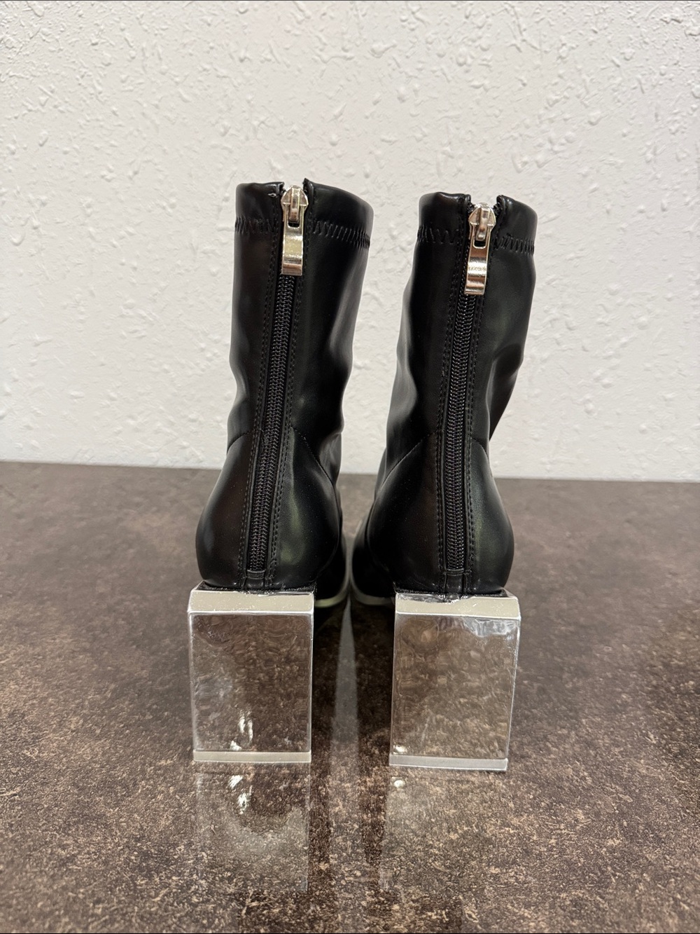 AZALEA WANG ANANT BLACK METAL OUTSOLE BOOTIE SQUARE TOE BOOTS SIZE 8.5 - Picture 5 of 14